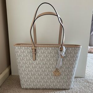 Michael Kors Tote